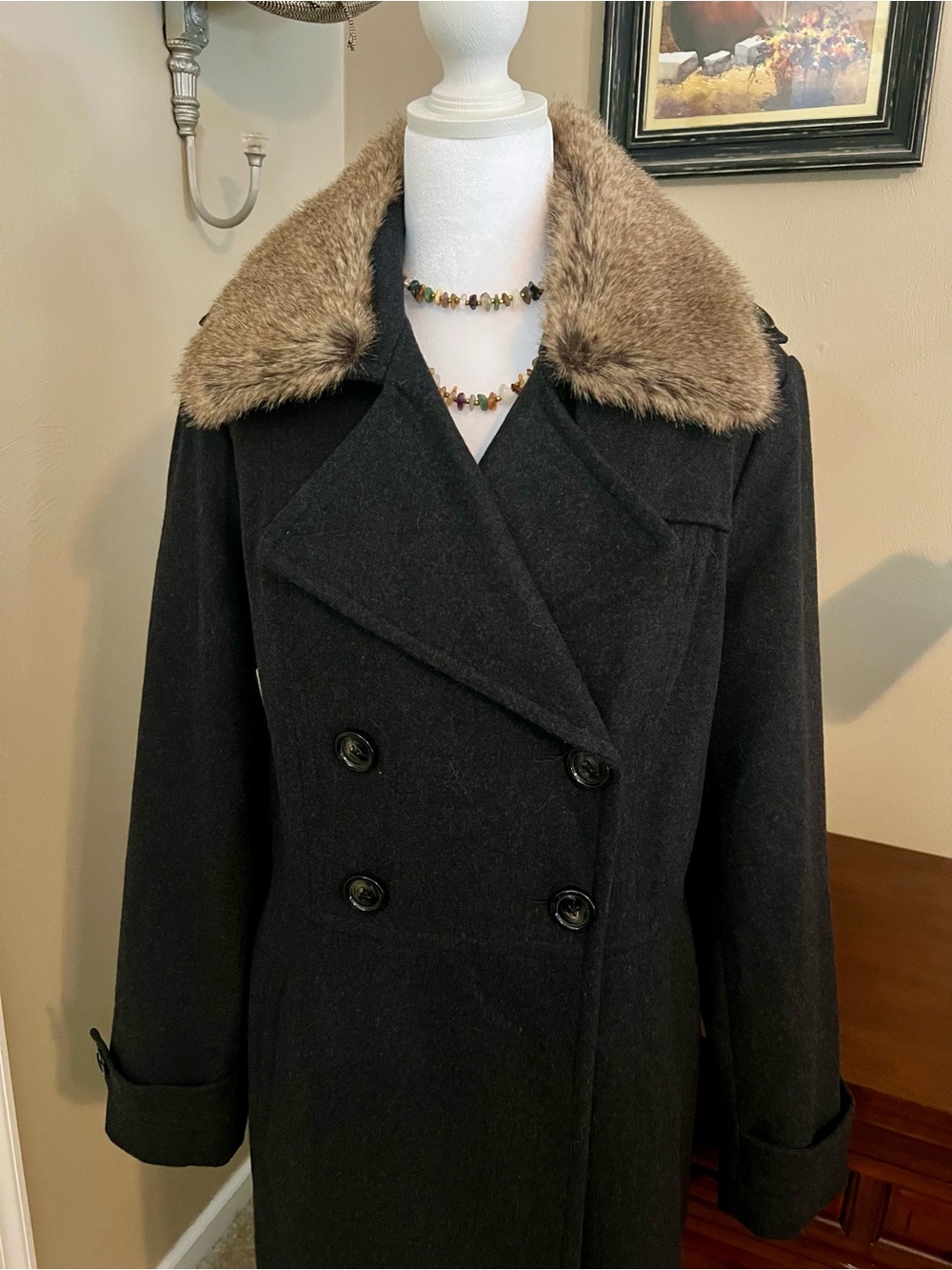 Banana Republic Faux Fur Black Double-Breasted Mid Length Coat S/462871 - Picture 4 of 14